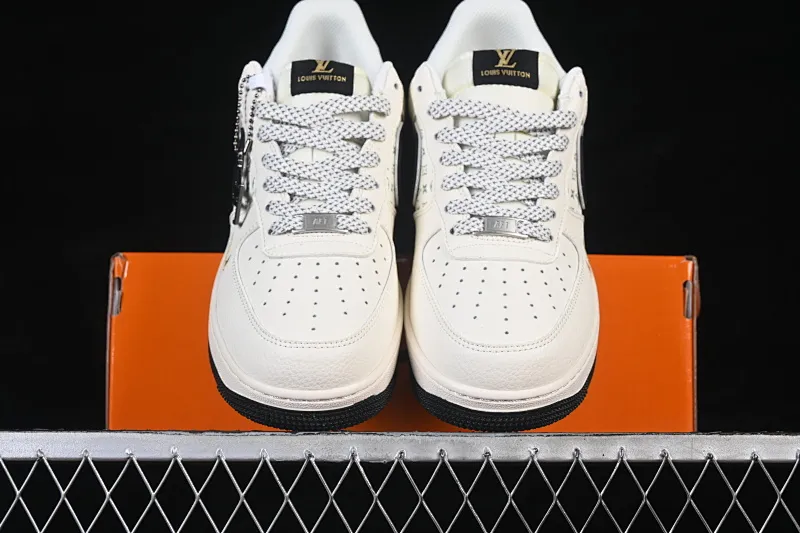 All categories Nk Air Force 1 Air Force series Nk Air Force 1 Low Air Force low-top Nike Air Force 1'07 Low LV joint black and white gold Air Force 1 low-top casual sneakers XX3168-158